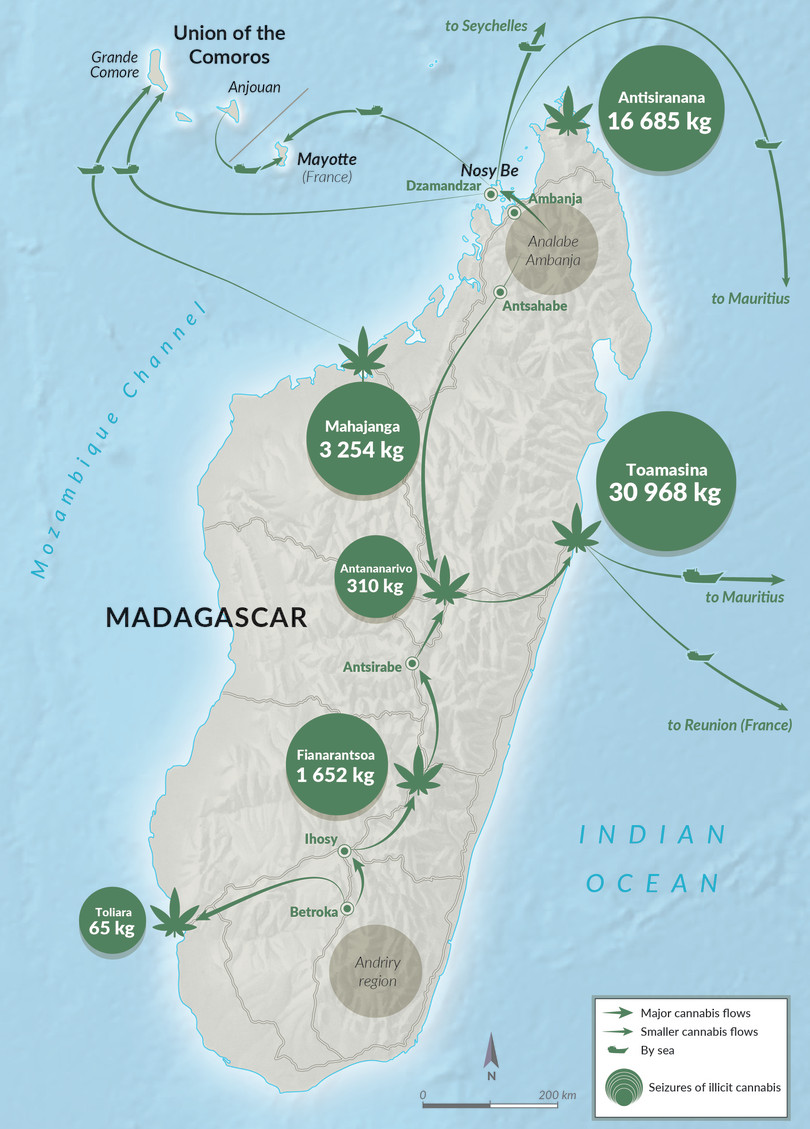 Cannabis production hotspots and trafficking flows in and from Madagascar, and quantity of cannabis seized in each region by the Gendarmerie Nationale in 2020.
