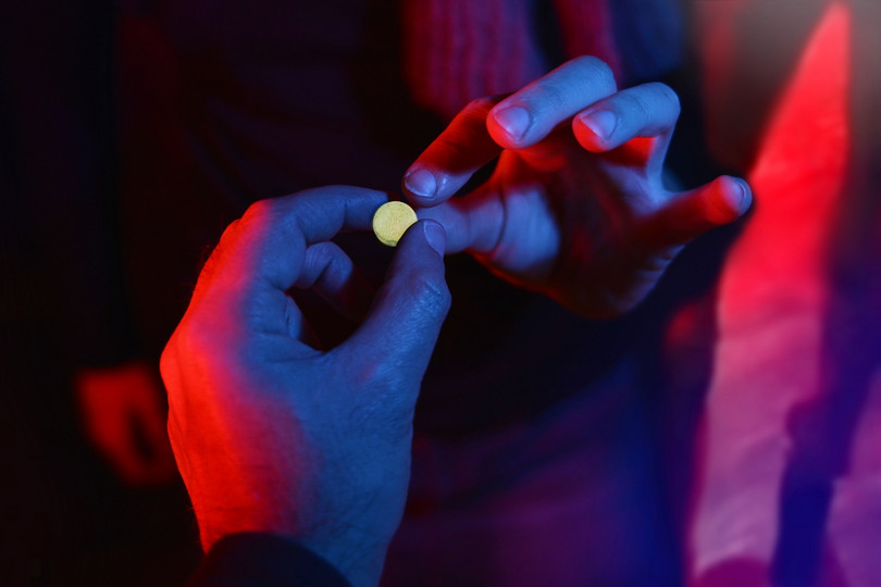 Rritja e aksesit të të rinjve në drogat sintetike ka shtuar shqetësimet shëndetësore në Serbi.

