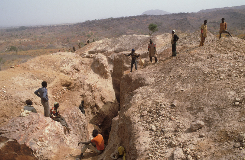Extraction minière d’or dans la province du Yatenga, au Burkina Faso.
