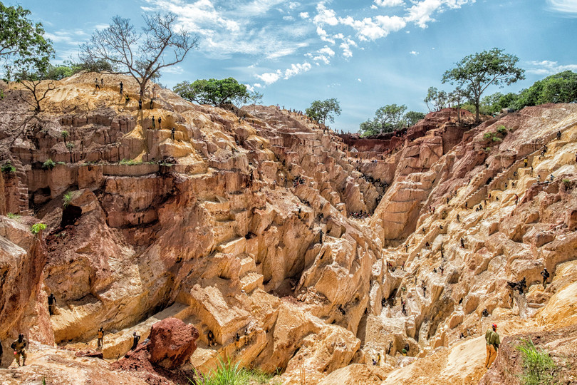 Gold miners at Ndassima gold mine, 40 kilometres from Bambari, in the eastern part of the Central African Republic.
